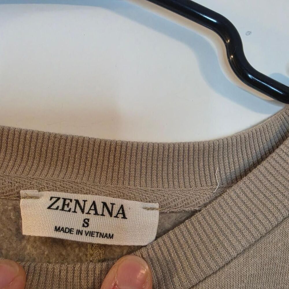 Zenana Women's Grey and Tan Sweatshirt